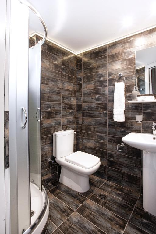Asprolithos Apartment Skiathos Town